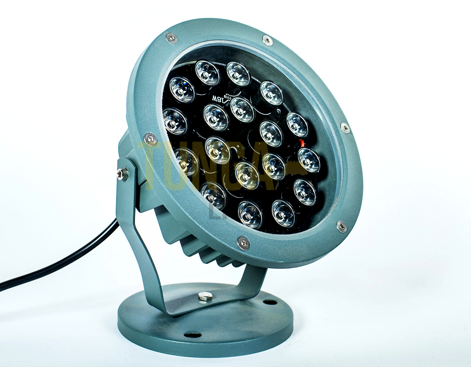 18W Bahçe Cephe Armatürü IP65 24V & 220V Pirinç Ventil